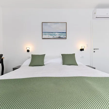 Crowonder House Helora With Swimming Pool - Crowonder Luxury Rent Holiday home